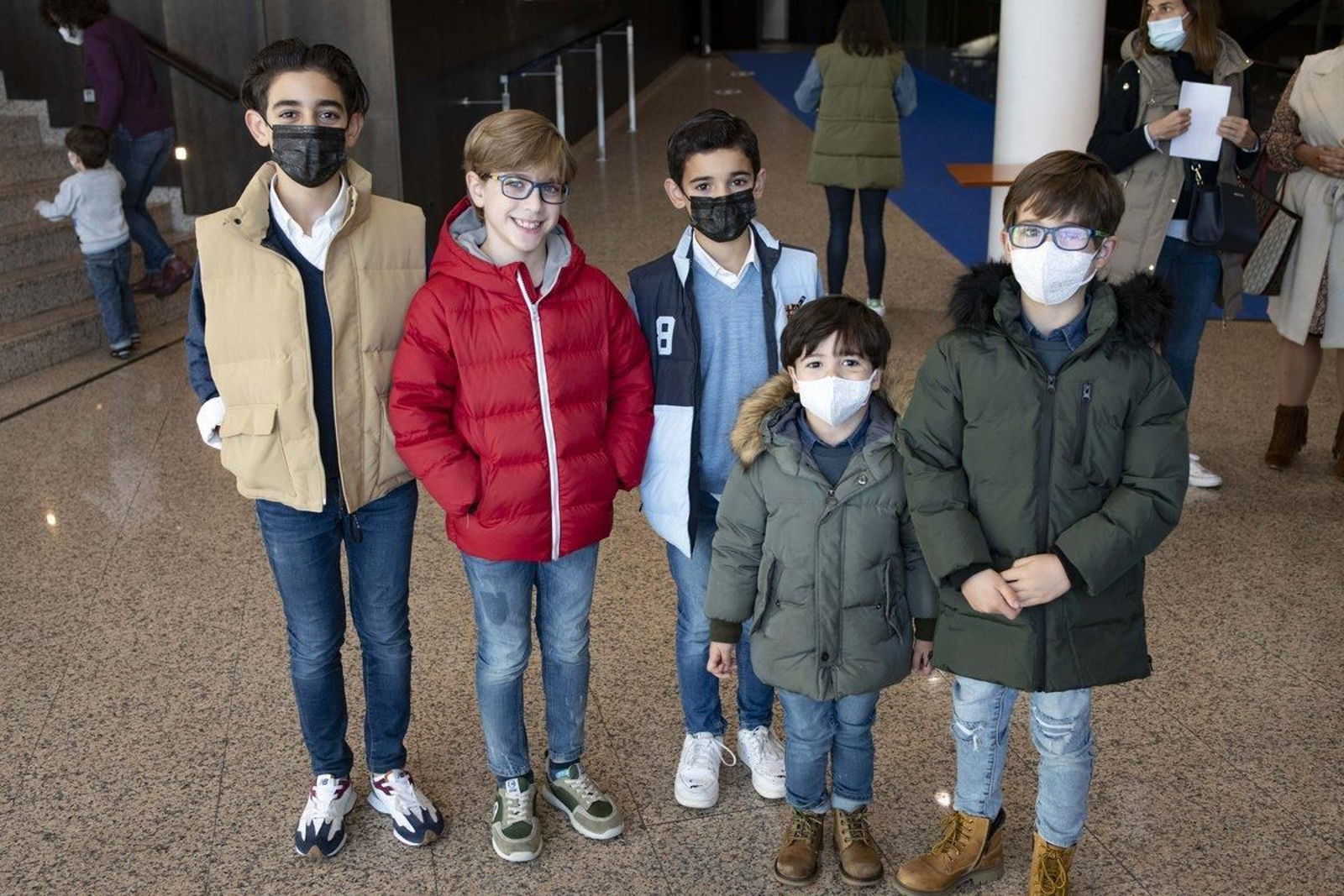 Nicolás, Gabriel, Mateo, Leo y Hugo.