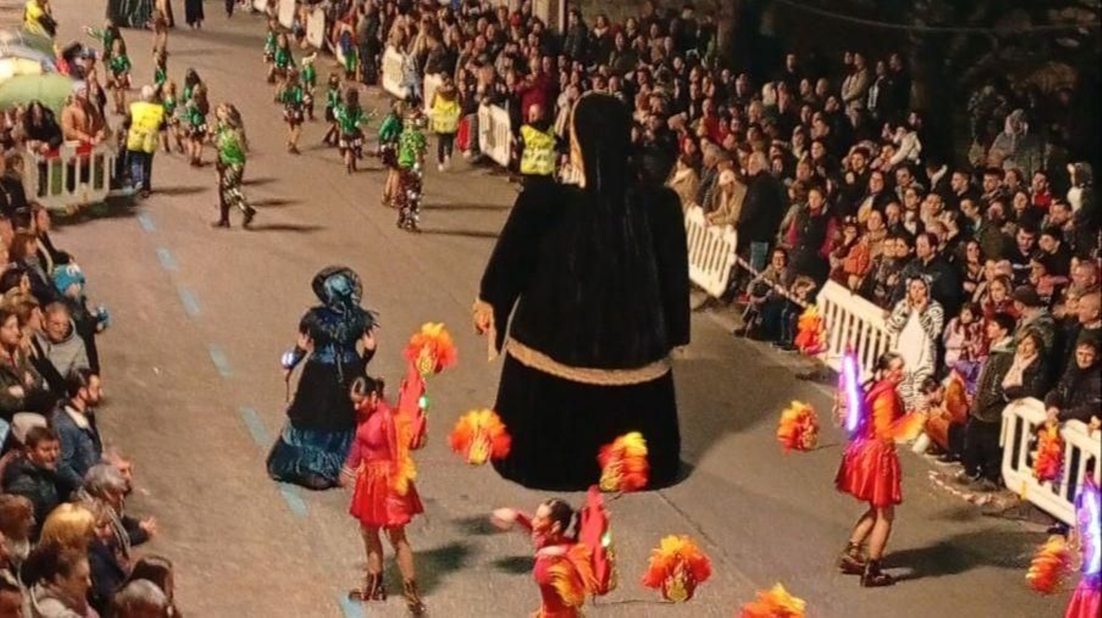 El desfile es uno de los momentos álgidos del Carnaval de Tomiño.