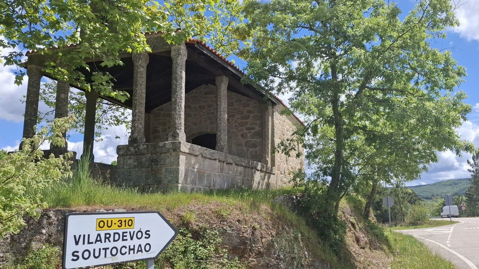 Ermida do San Roque en Vilardevós.