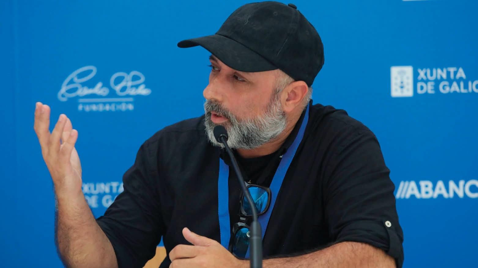 O director Alfonso Zarauza, onte no Marcos Valcárcel (JOSÉ PAZ).