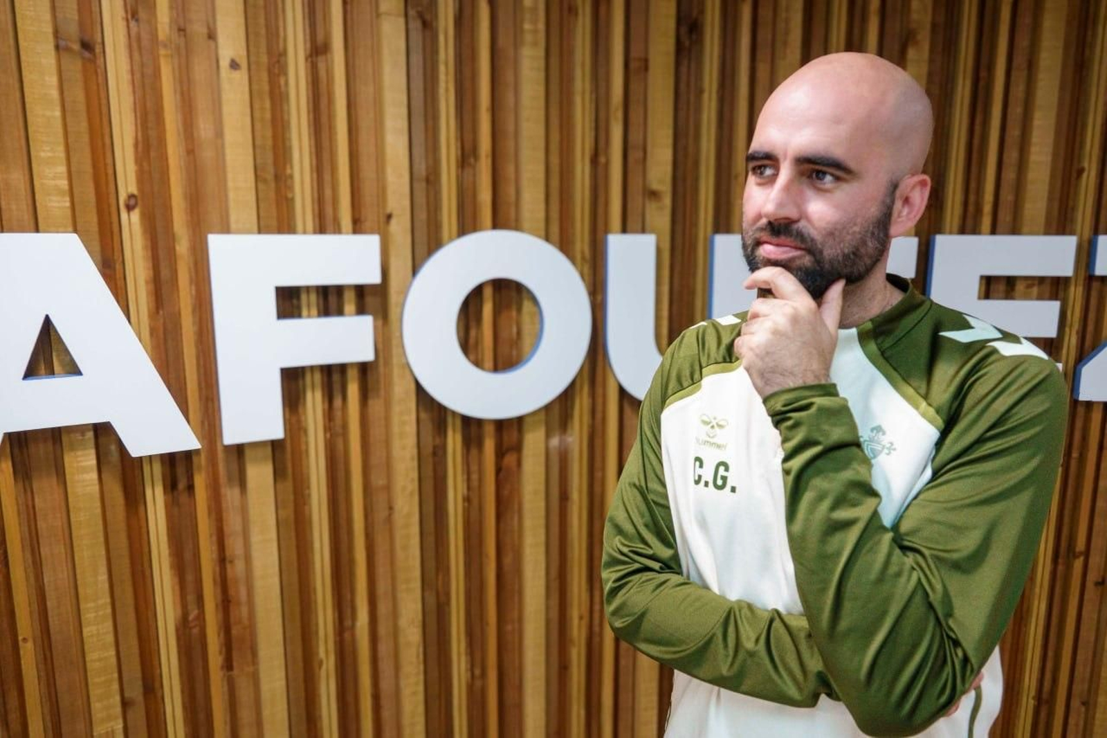 Claudio Giráldez reflexiona sobre la temporada pero con las espadas en alto para la recta final.