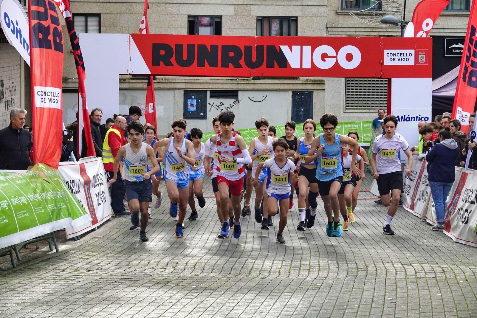 Salida juvenil en la Vigo+11 en Coia.