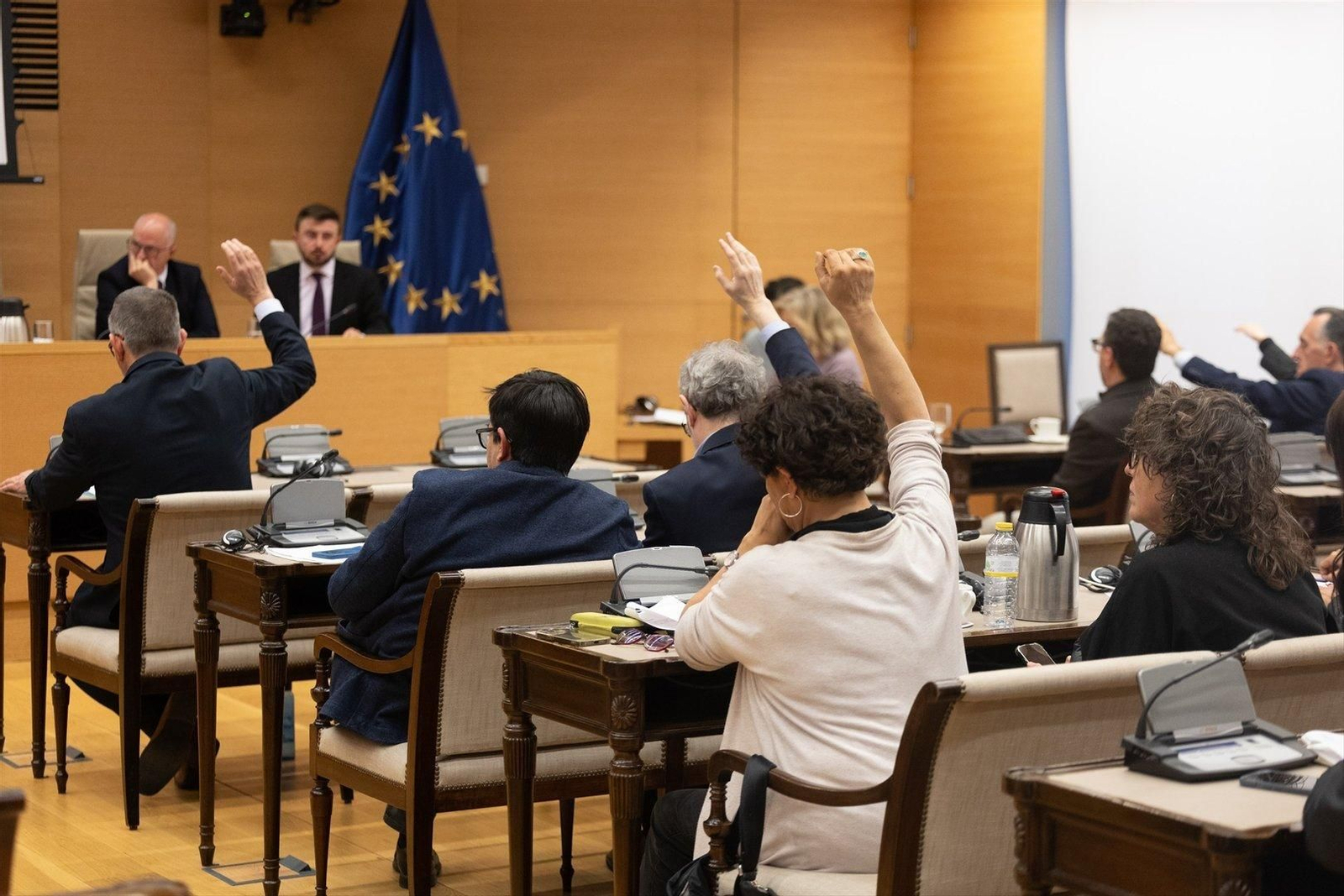 Votación a favor del acuerdo sobre la ley de amnistía. // Europa Press