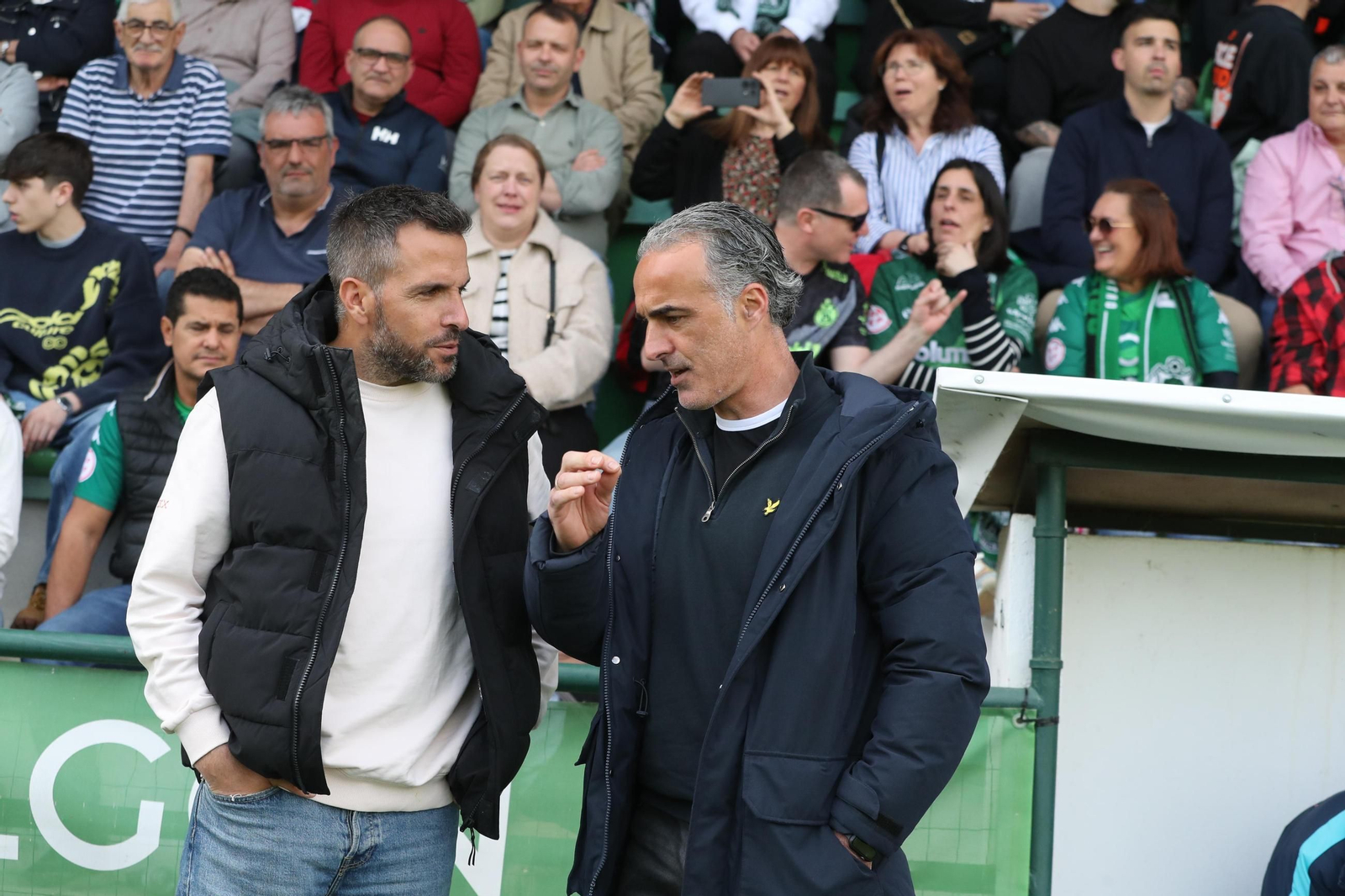 Galería | Empate a uno entre el CD Arenteiro y Ourense CF en el derbi termal