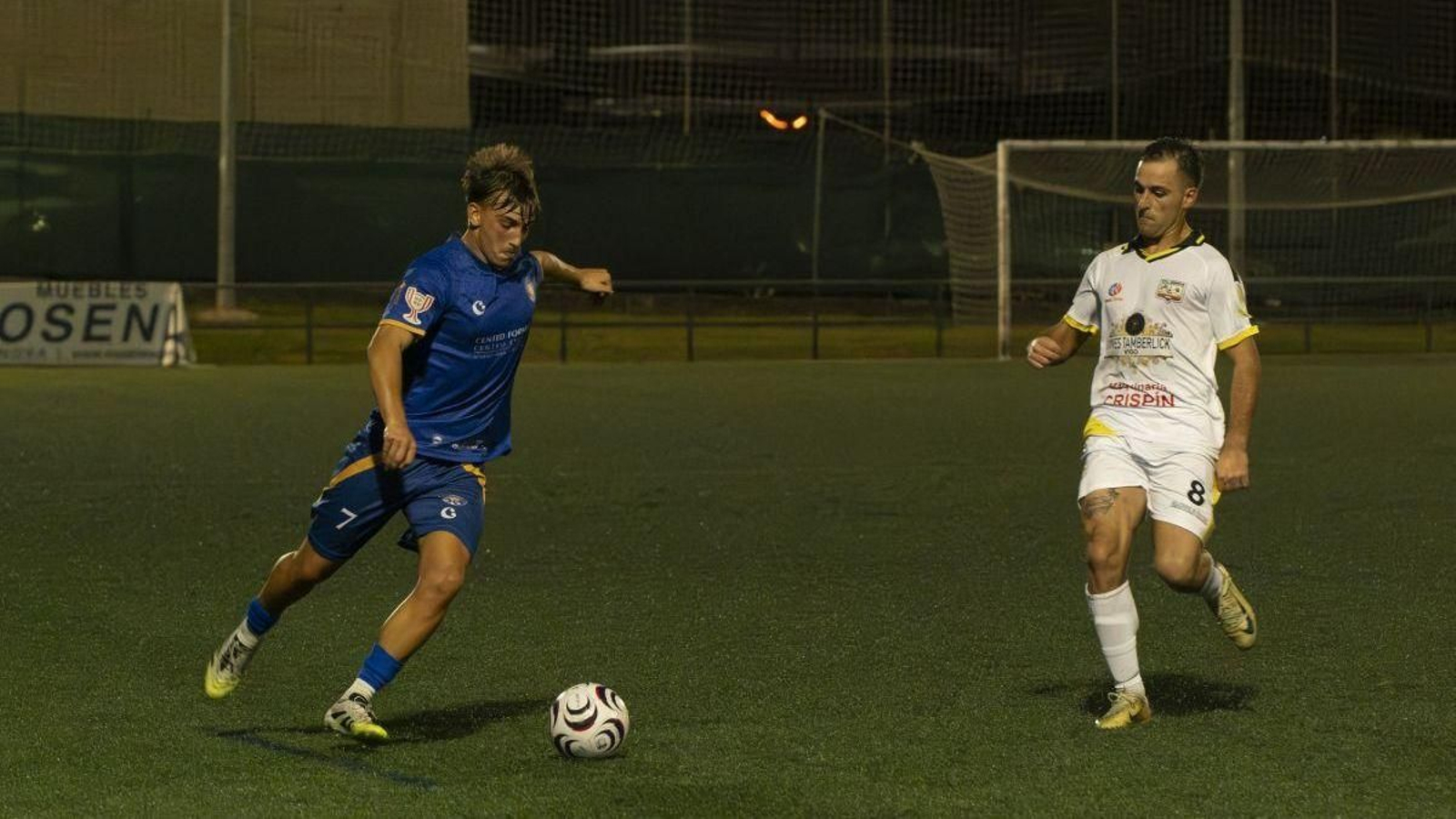 Izan, defensa del Auriense, será baja ante el Moaña.