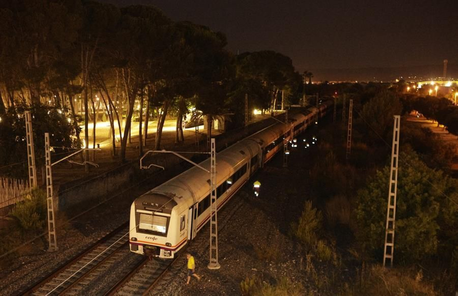 Uno de los trenes implicados en el accidente en Vila-Seca (EFE).