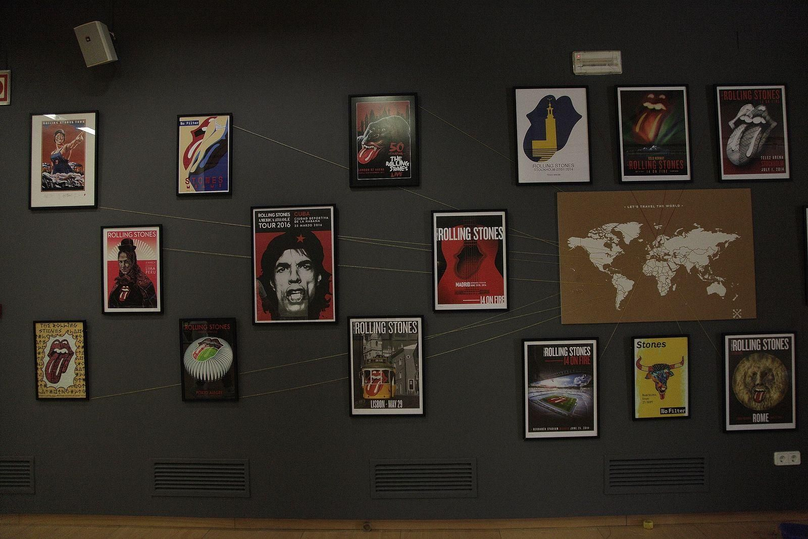 Piezas de la exposición The Rolling Stones // FOTOS: MIGUEL ÁNGEL