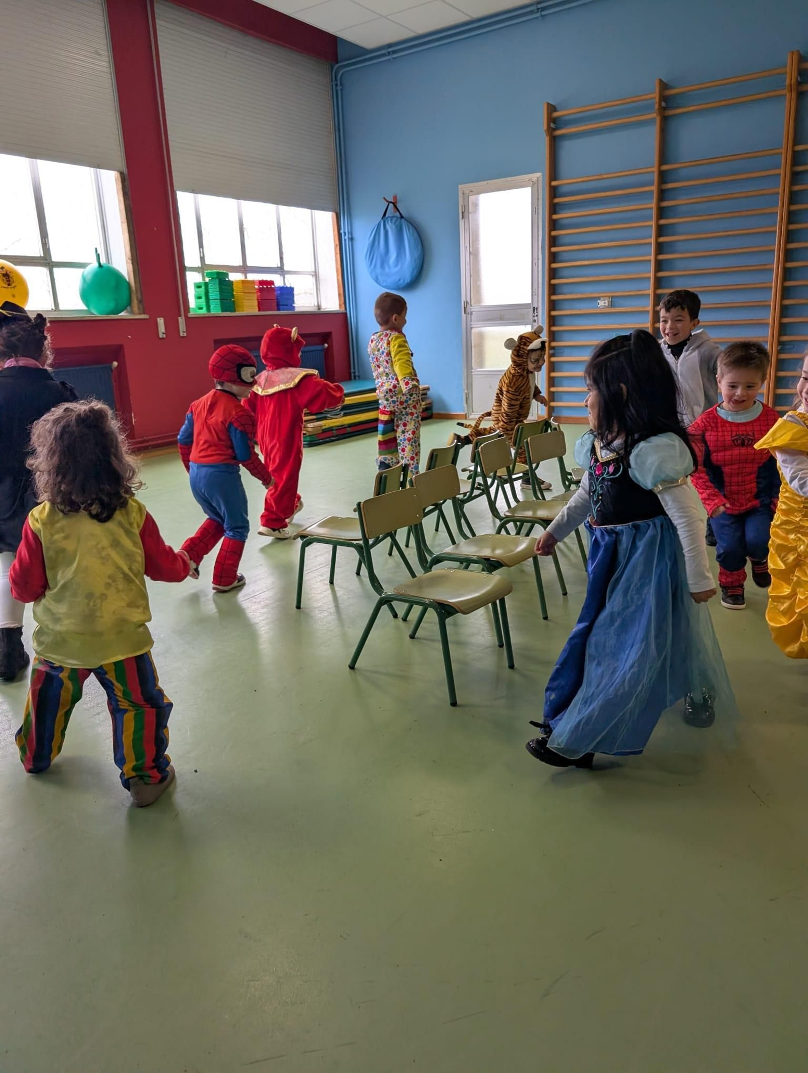 O Entroido no colexio de Sarreaus