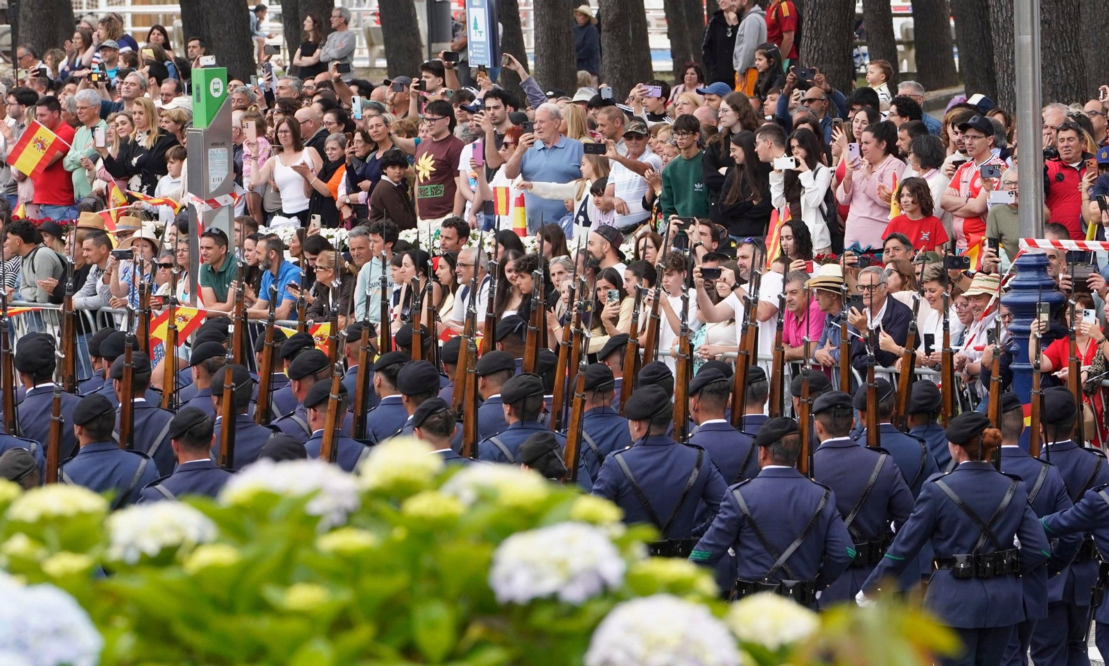 Galería | Las mejores imágenes del histórico Día de las Fuerzas Armadas en Vigo