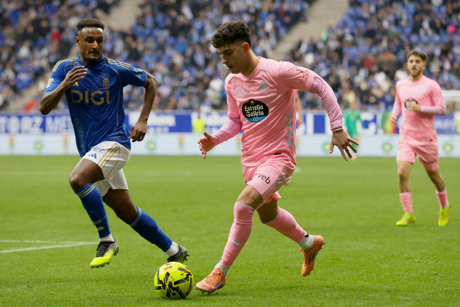 Hugo Álvarez entró en en la recta final y capitalizó el juego ofensivo celestes en la banda izquierda.