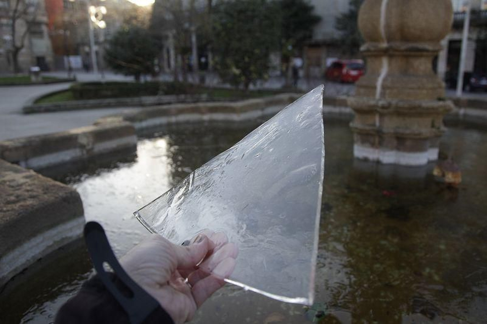 Jornada de frío en Ourense // FOTO: MIGUEL ÁNGEL