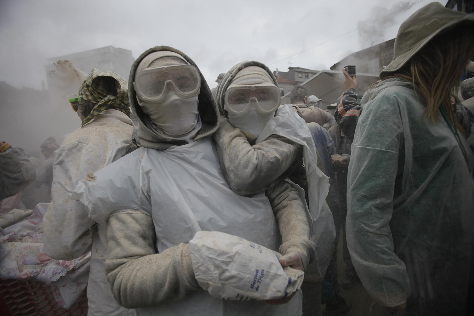 Galería | Los entroideiros conquistan Xinzo en el Domingo de Fareleiro