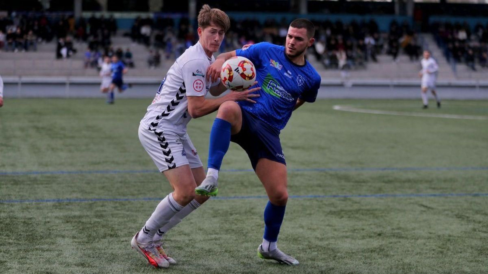 Gabi realizó un buen trabajo y tuvo en sus botas la ocasión más clara para el Barbadás.