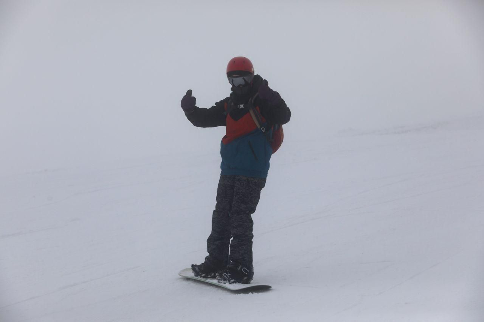 Jornada de esquí en la nieve (Foto: José Paz)