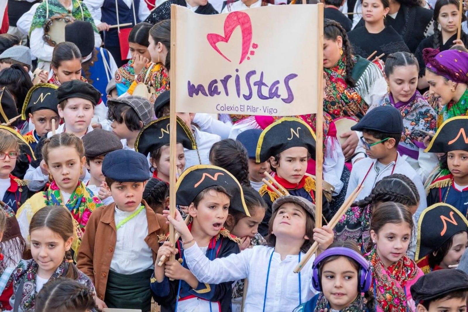 Galería | Cientos de niños toman Vigo por la Reconquistiña