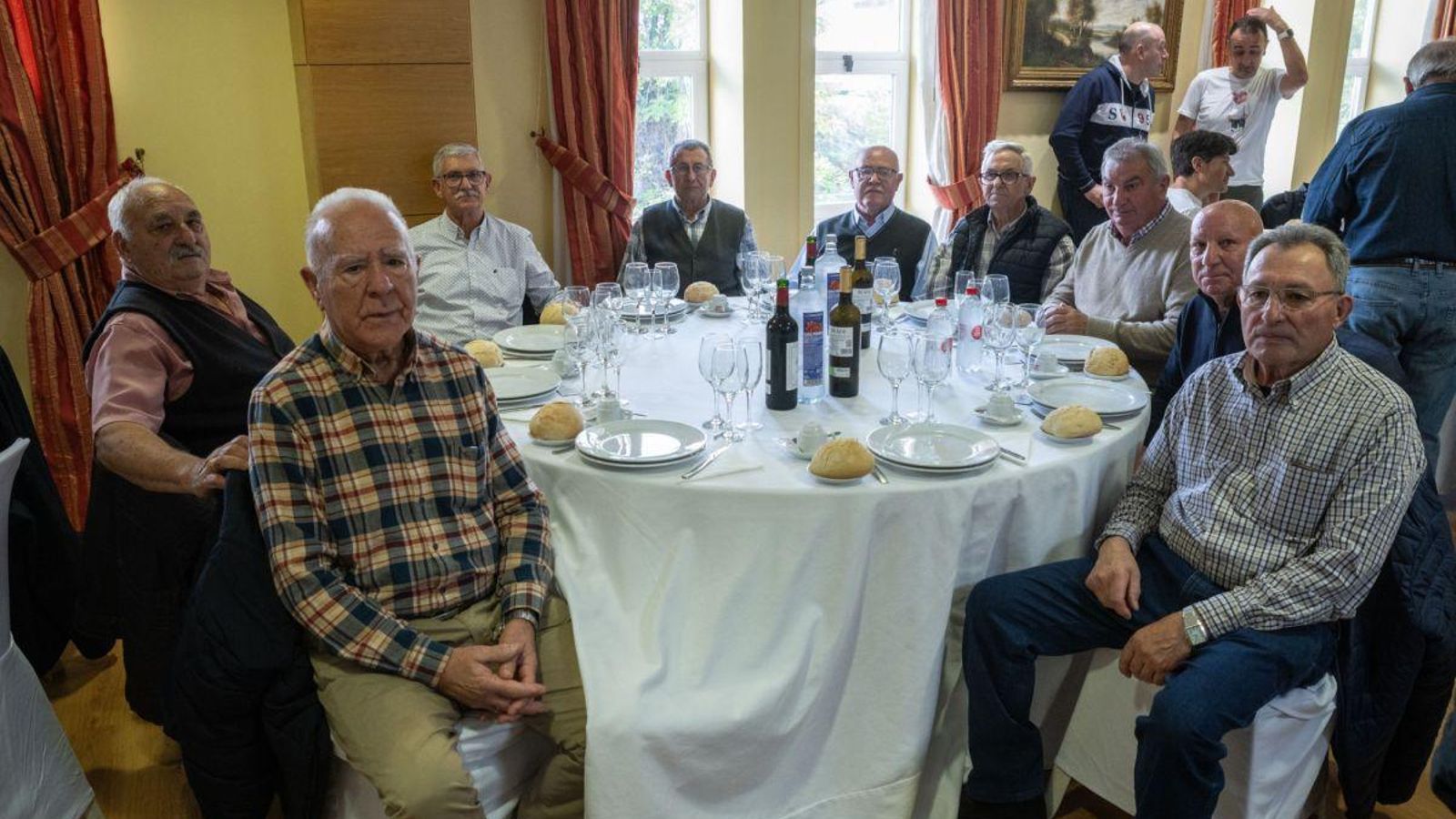 Aviñoá, Vaquero, Jaime, Camilo, Antonino, Lariño, Nino, Lauda y Quintela.