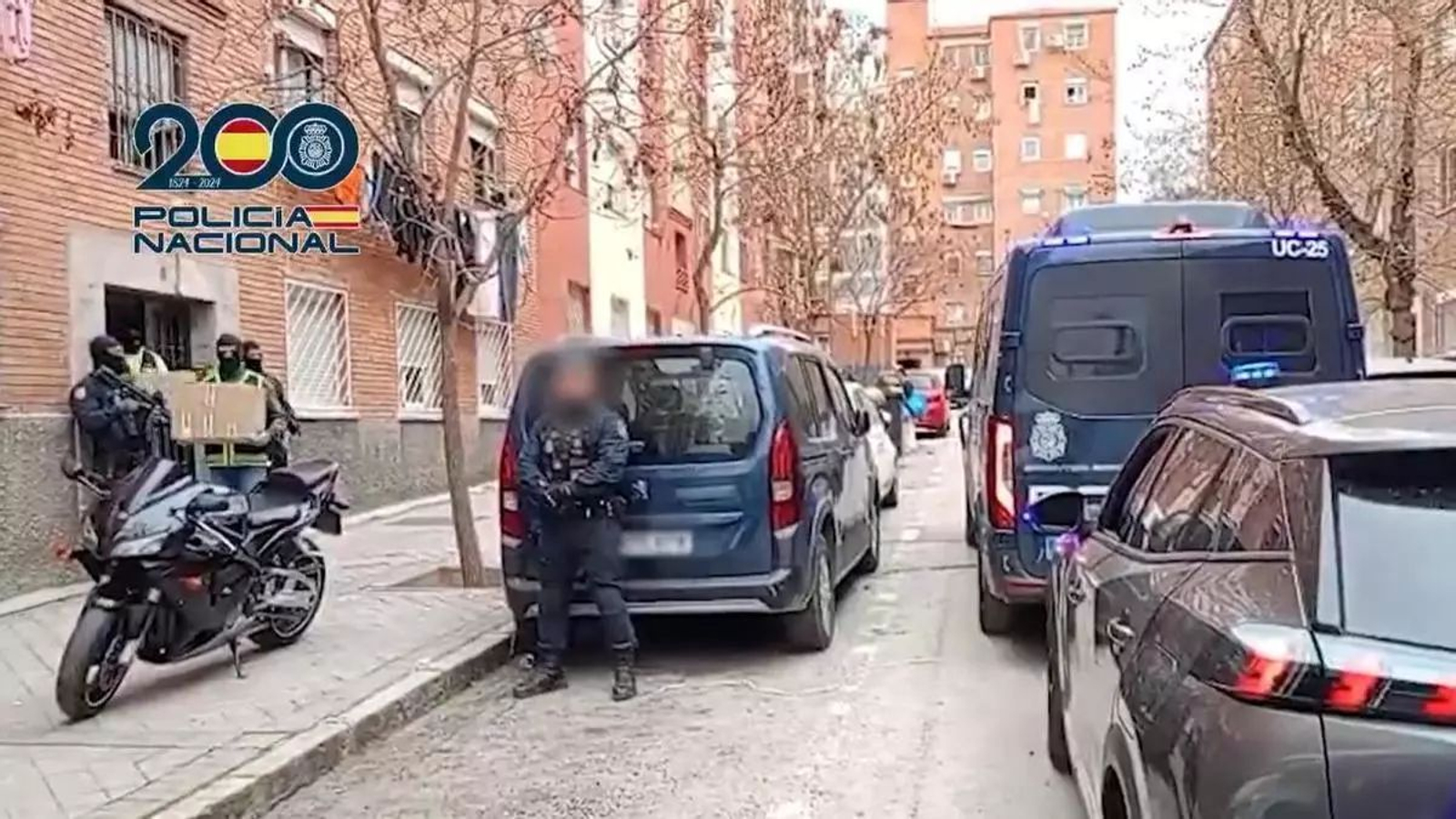 La Policía Nacional detiene a dos expertos en artes marciales mixtas MMA por su vinculación con el terrorismo yihadista.