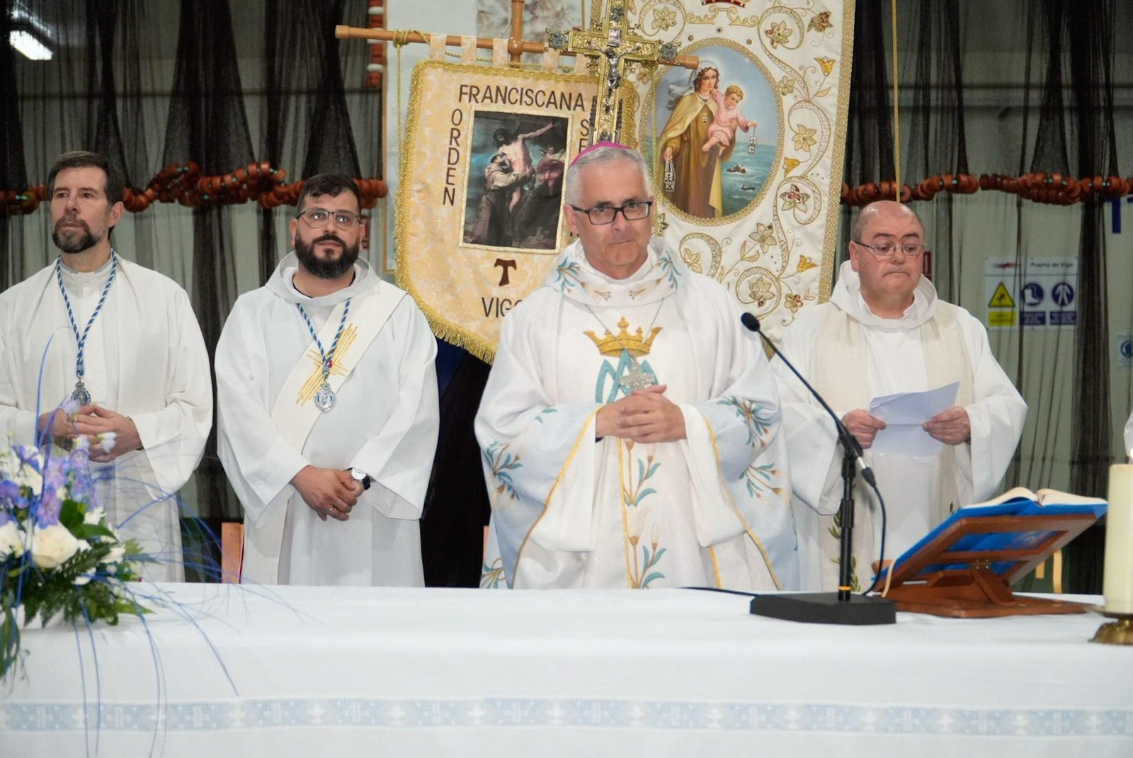 Galería | Vigo rinde homenaje a la Virgen del Carmen