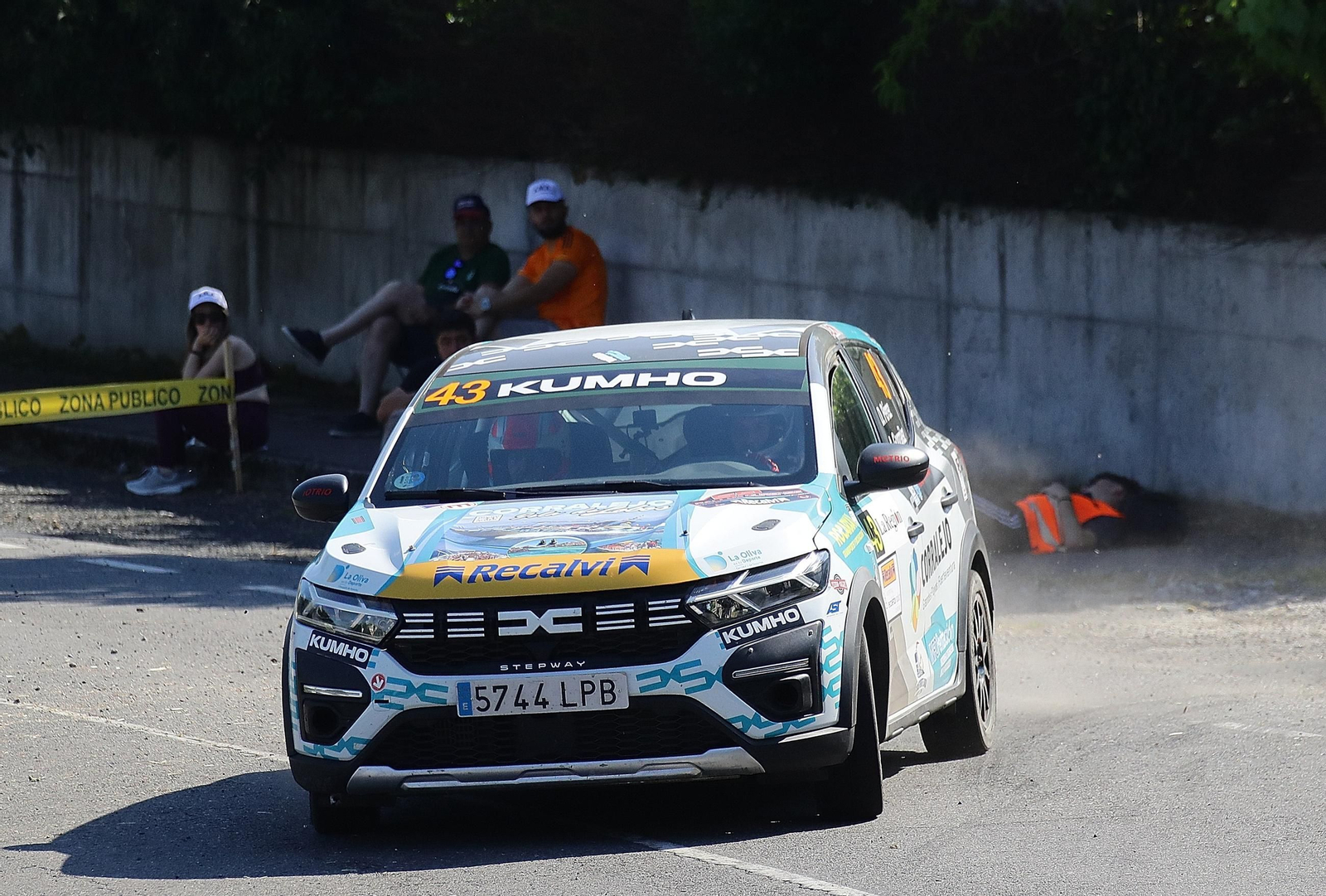 Galería | El tramo de Taboadela marca el inicio del segundo día del Rally de Ourense 2026, en fotos