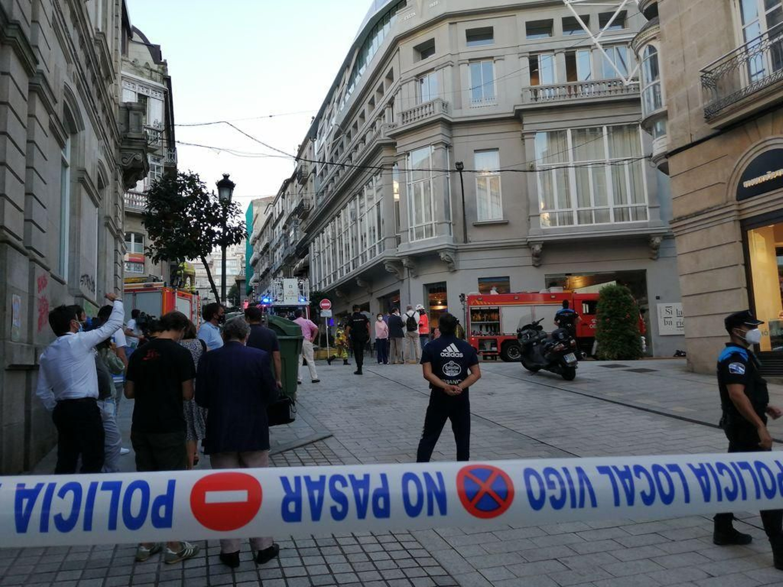 Un incendio se desata en la sede del Celta 78