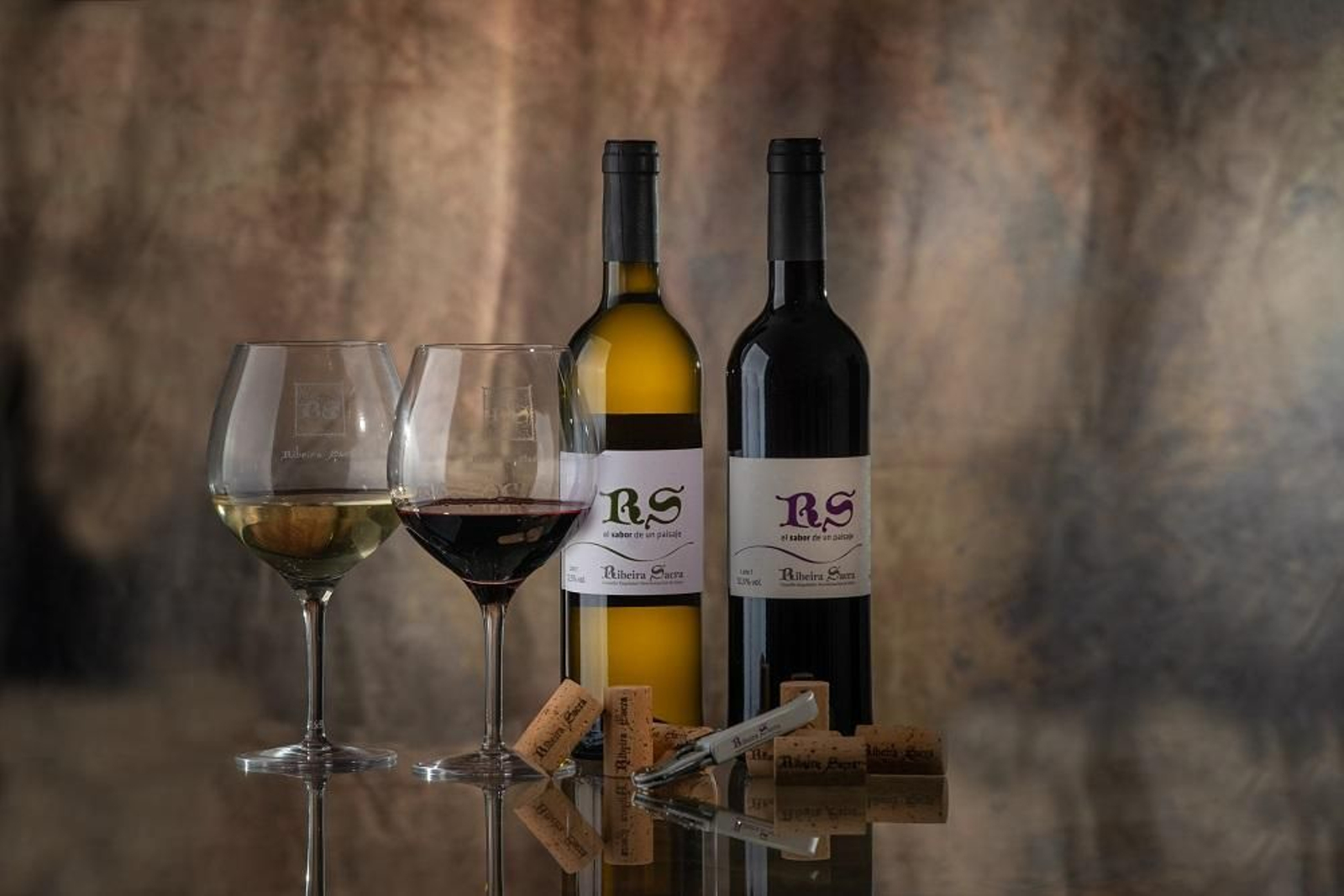 Vinos de la denominación que alberga territorio de Ourense y Lugo.