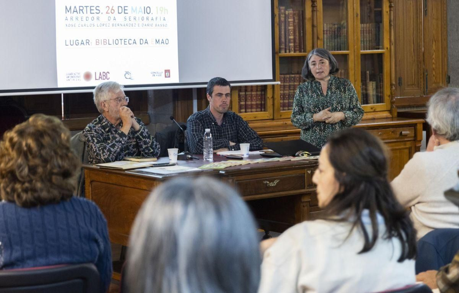 Xurxo Martínez e Pepe Álvarez Cáccamo, na biblioteca de Artes e Oficios, convidados pola Fundación Beiras Cal.