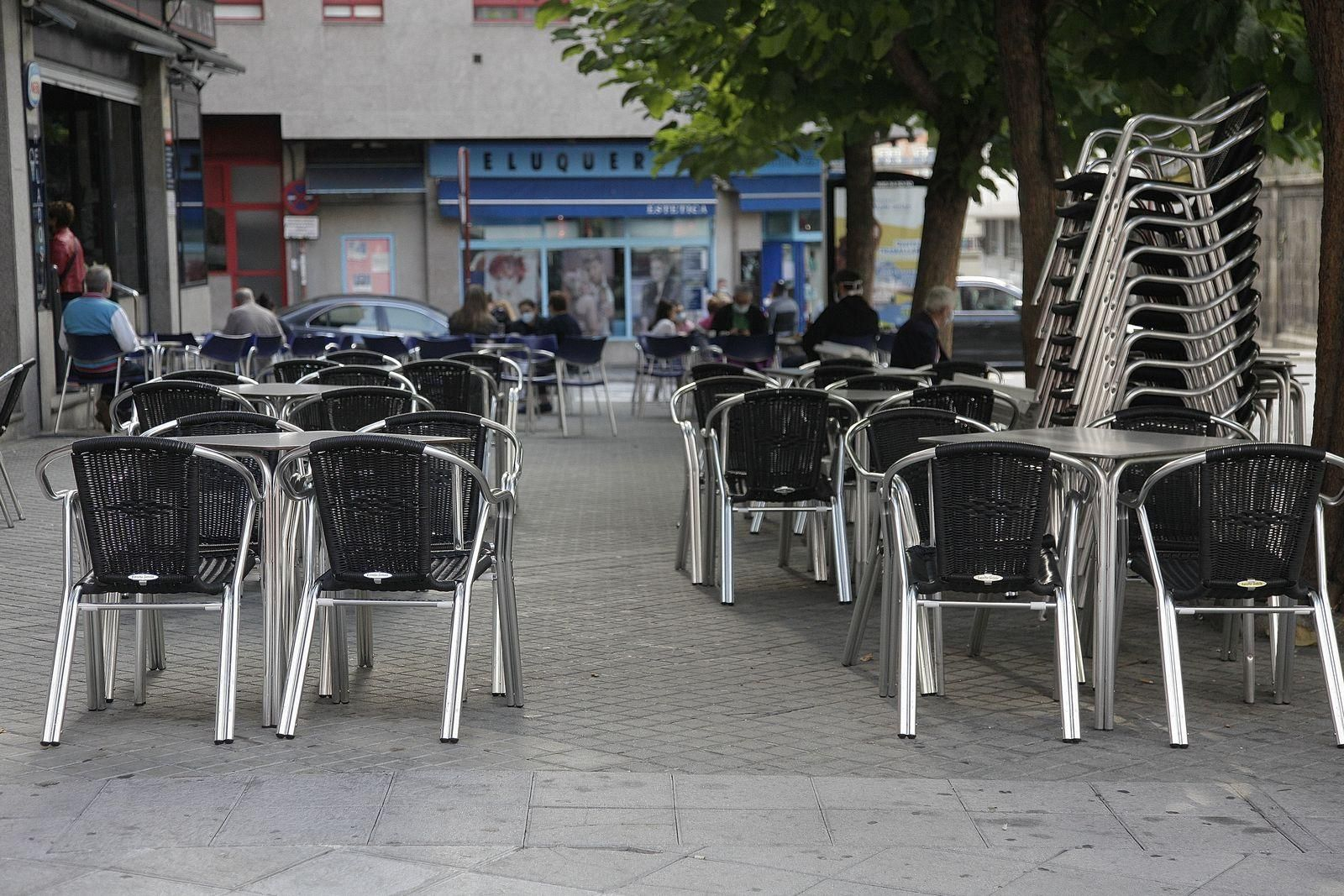Una terraza en O Couto (FOTO: MIGUEL ÁNGEL).