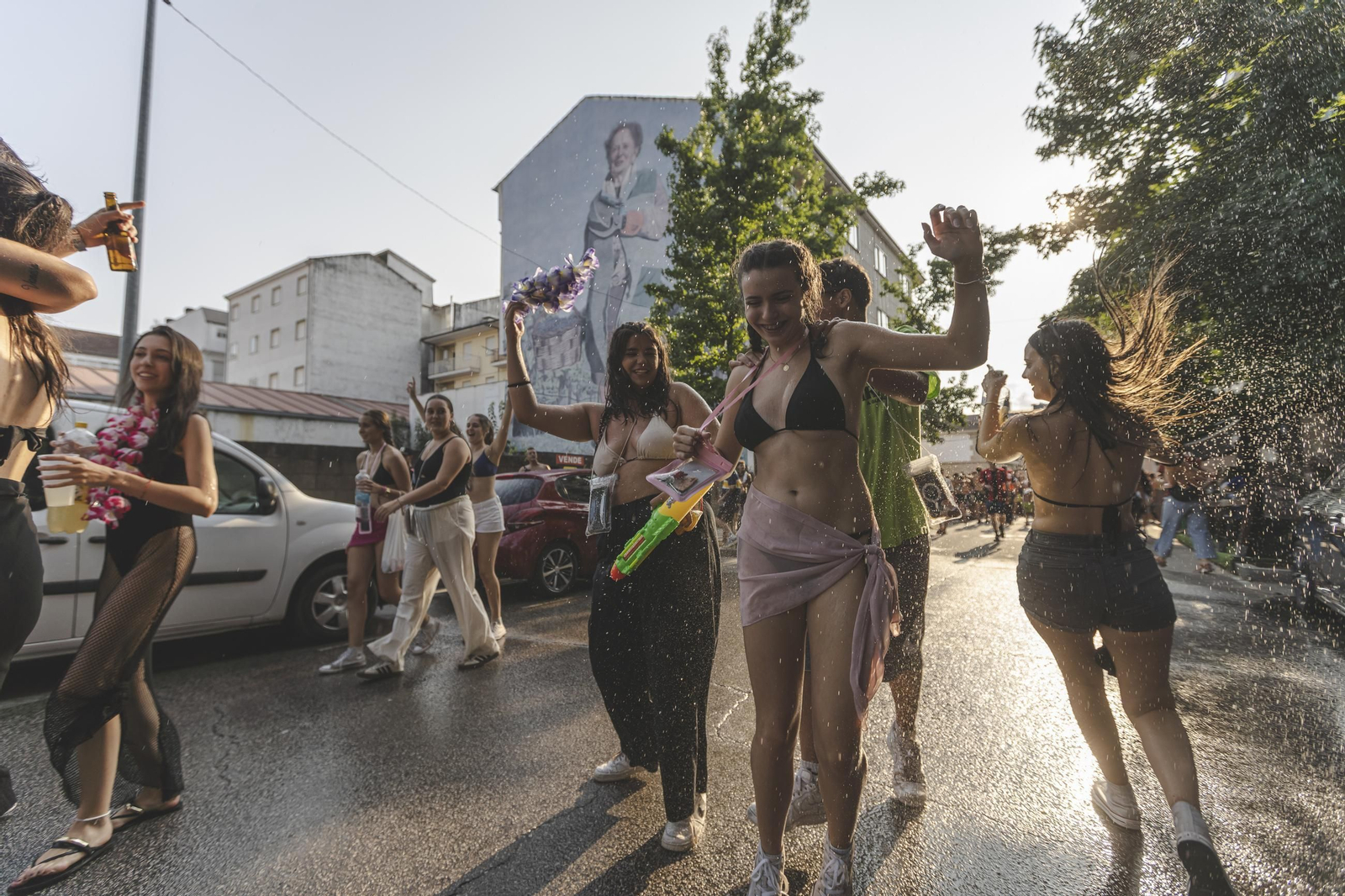 Galería |  Verín se echa a la calle al compás de las batucadas