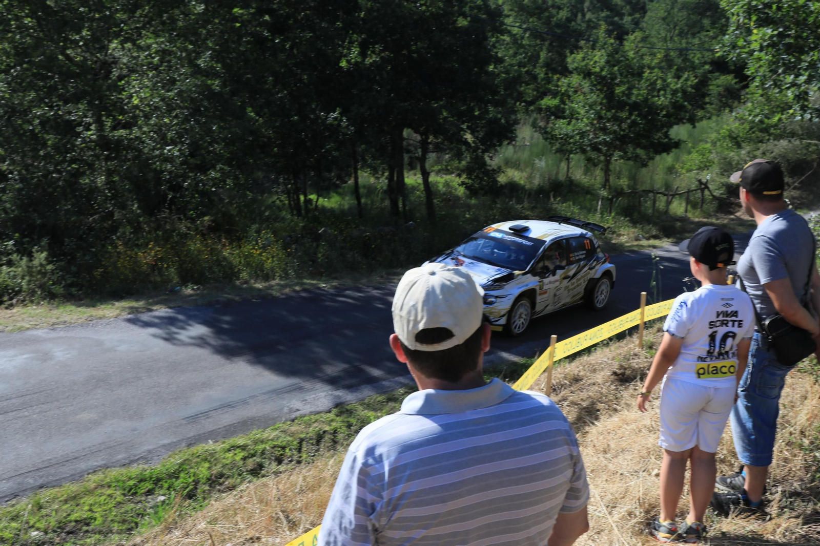 Galería | Amoeiro marca el inicio del 59 Rally de Ourense, en fotos