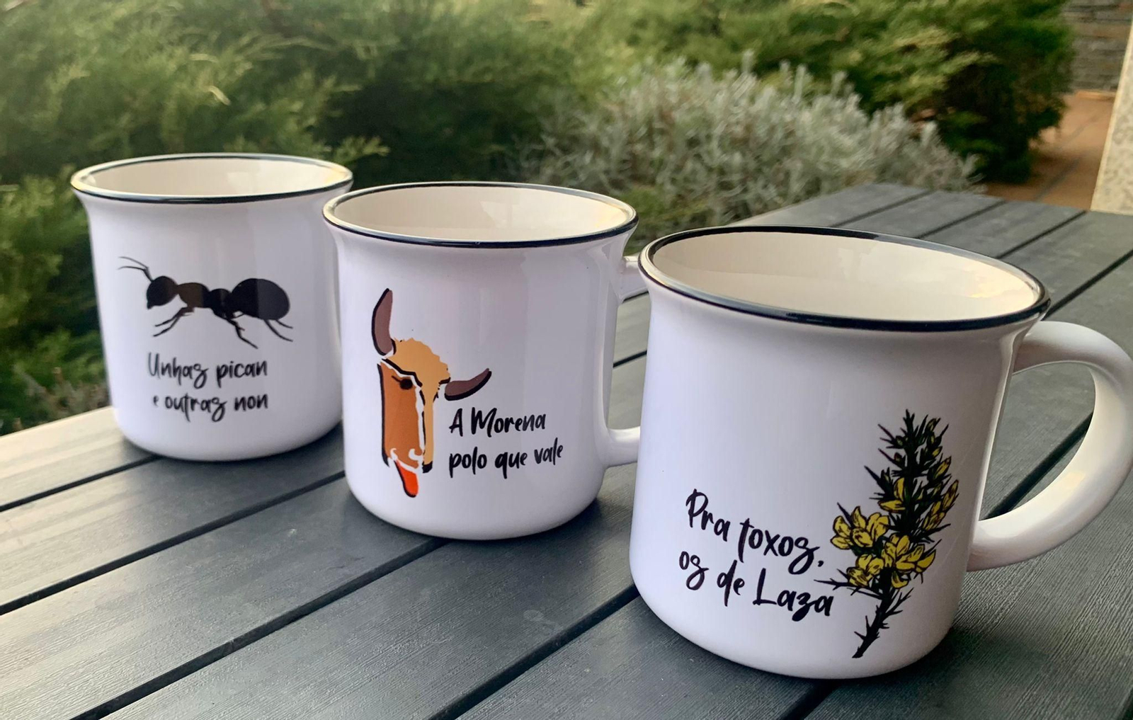 Tazas al estilo lazano sobre las tradiciones de su Entroido.