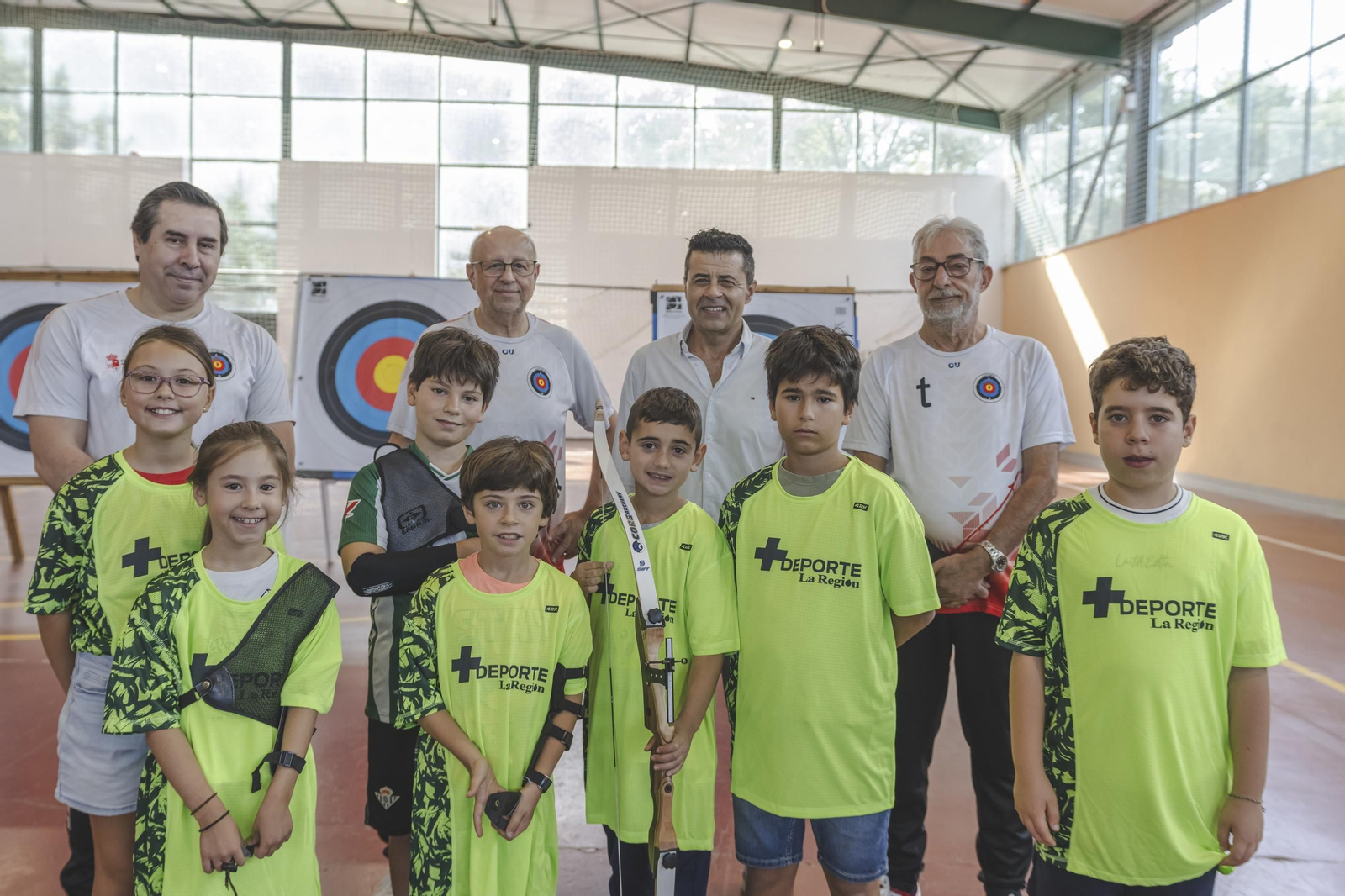 Una jornada llenas de arcos y flechas junto a +Deporte La Región