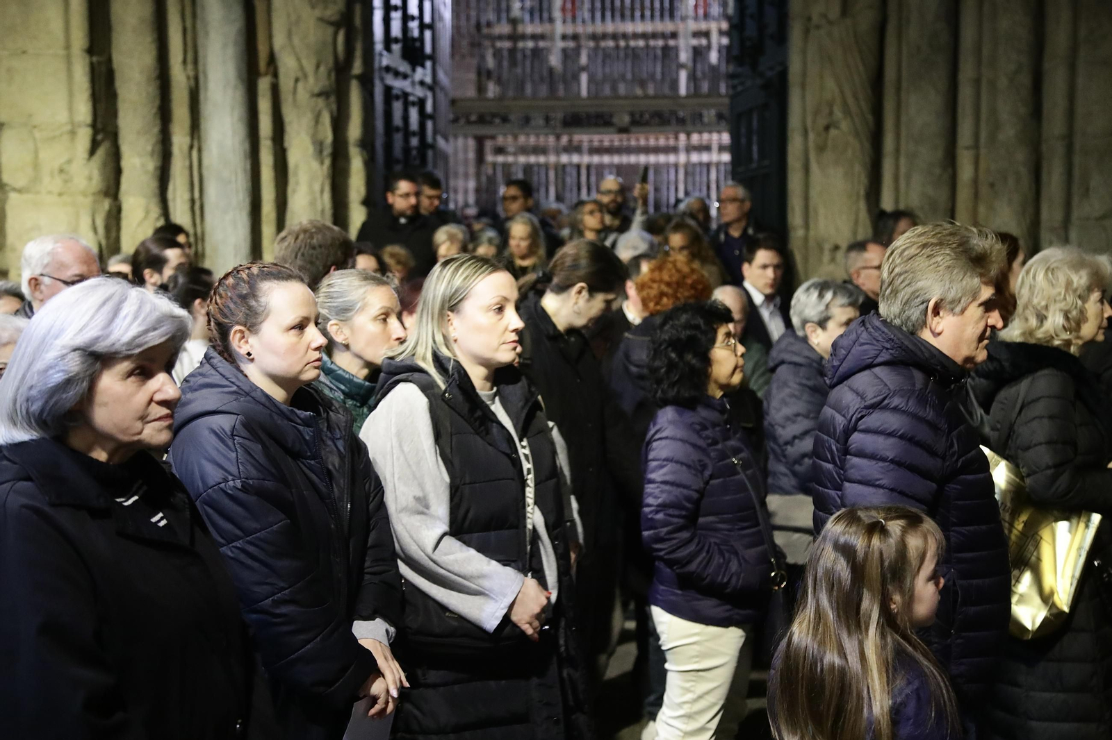 Galería | El Vía Crucis del Cristo de los Desamparados, en fotos