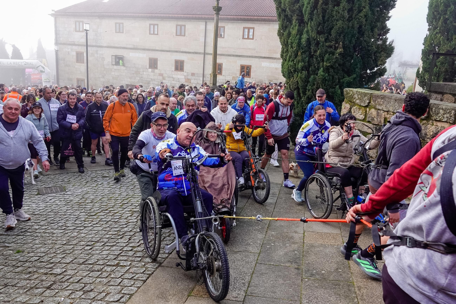 Galería | La carrera contra el cáncer 2026 de Mos reúne a casi 300 atletas