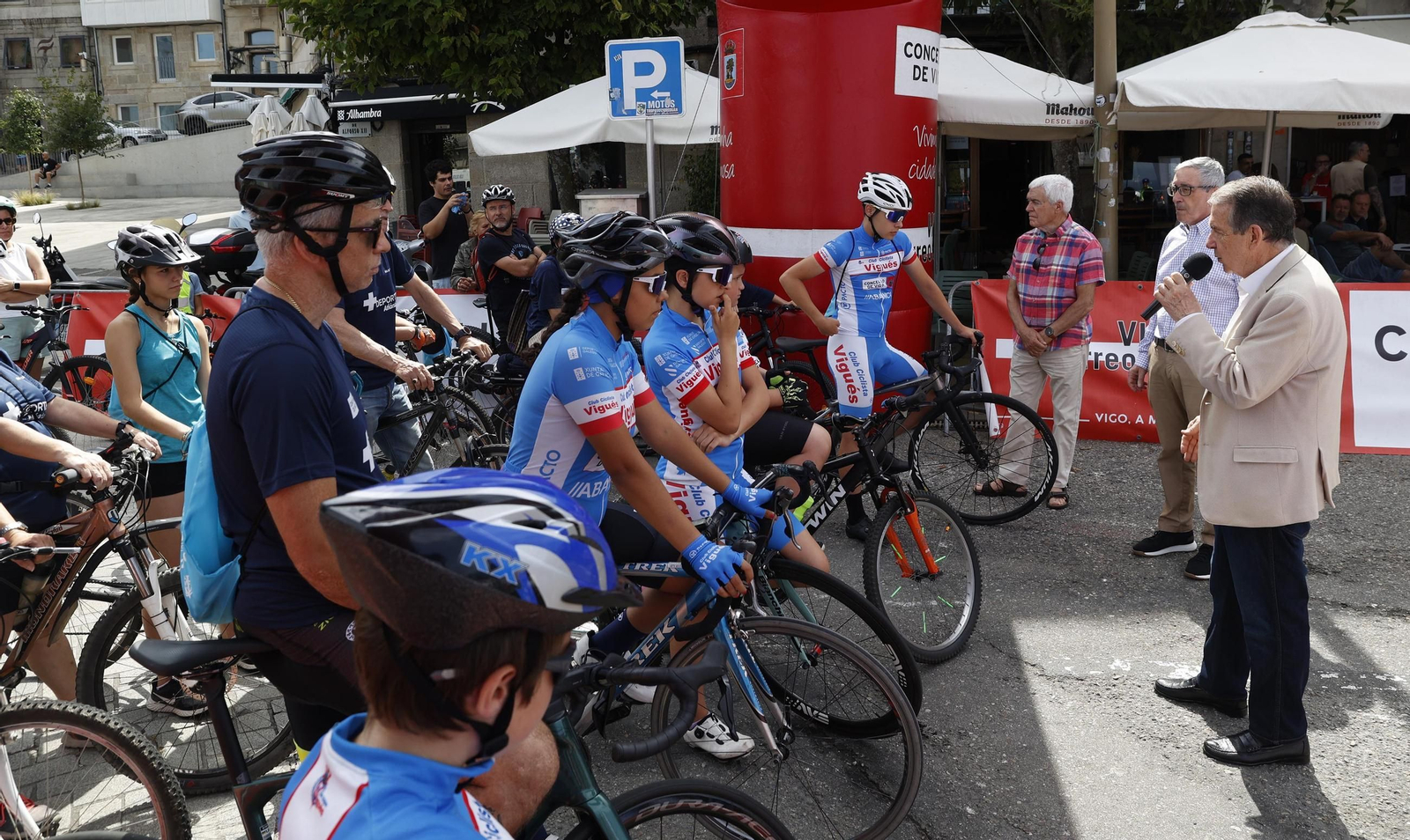 Galería | El ciclismo toma Vigo con la primera edición del Día de la Bici de Atlántico