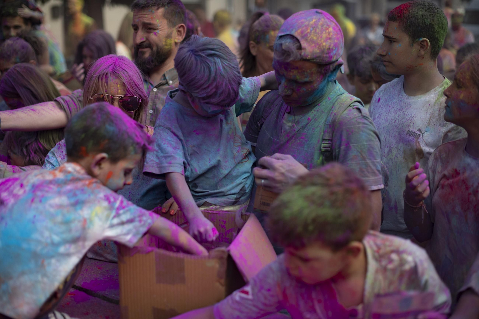 Galería | La fiesta de colores en Xinzo en imágenes
