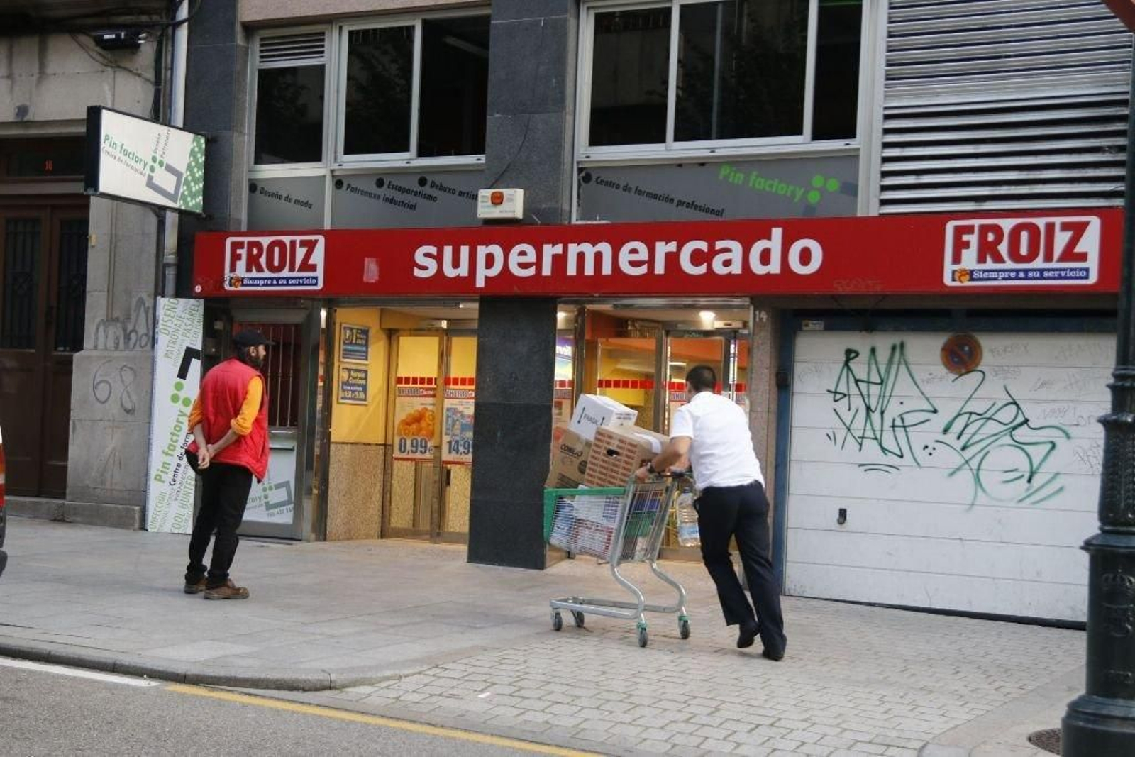 Grupo Froiz tiene 240 establecimientos propios y 49 tiendas franquiciadas.