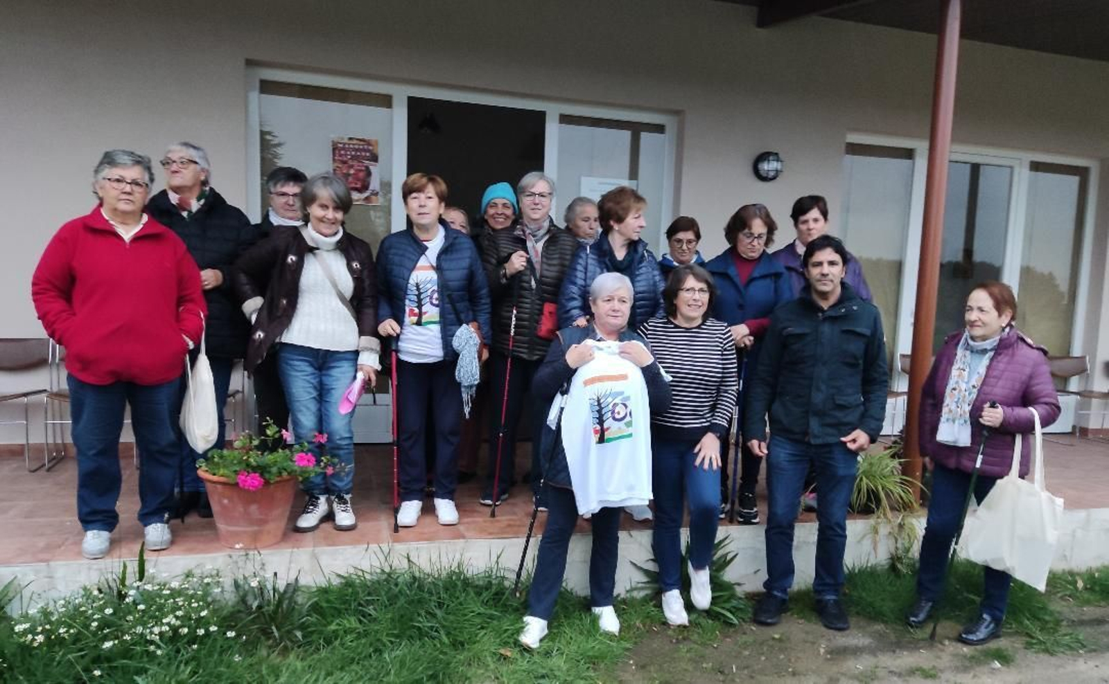 Participantes en el último encuentro de la escuela, con Pablo García -segundo por la izquierda-.