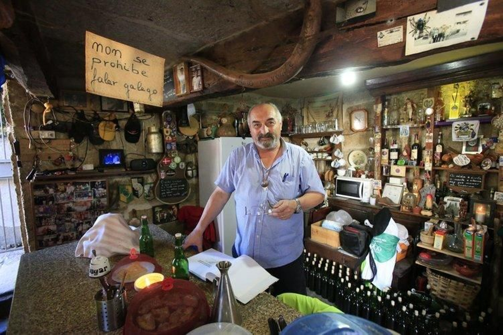 César Piña, en su Rincón Telaraña.(BELAY)