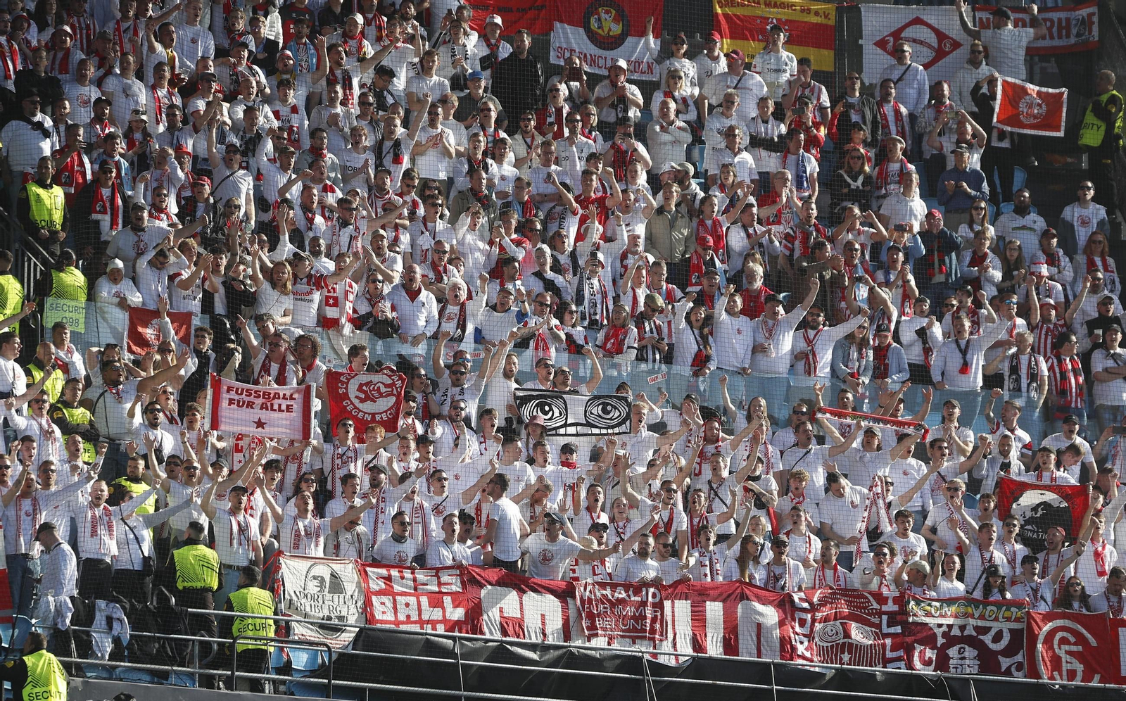 Galería | La goleada del Friburgo puso fin al sueño europeo del Celta
