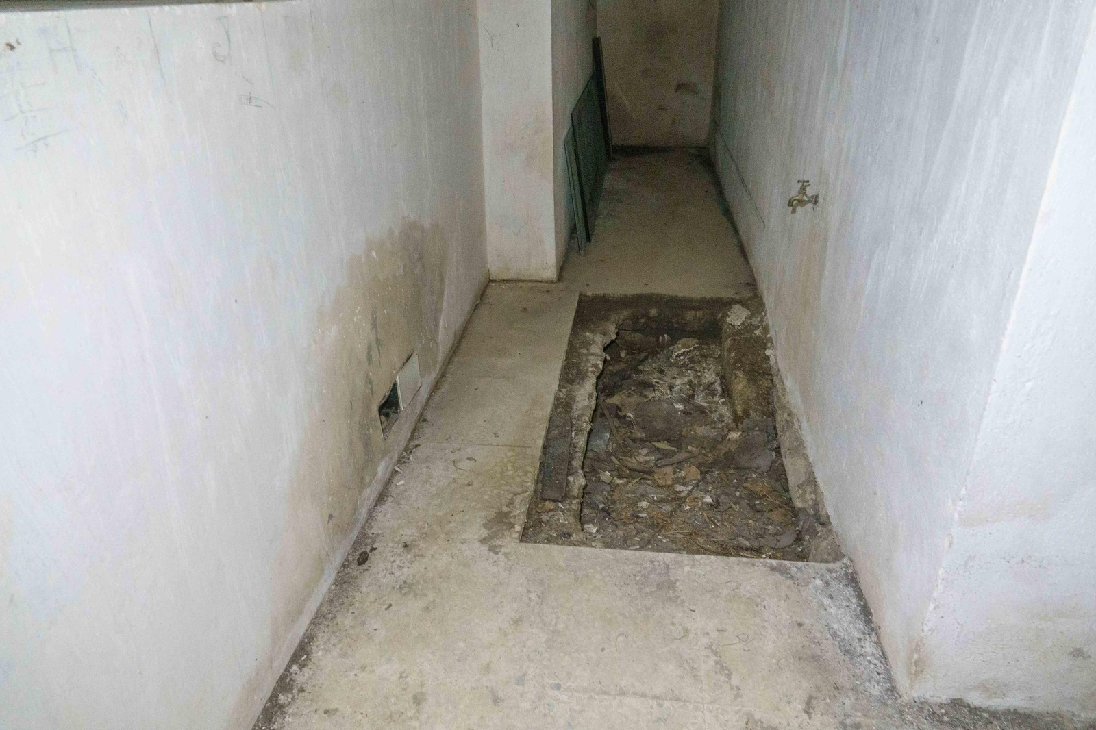 Galería | El interior del búnker nuclear que se esconde en O Castro