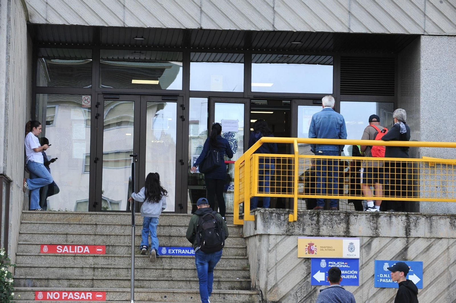 Extranjería en Ourense.
