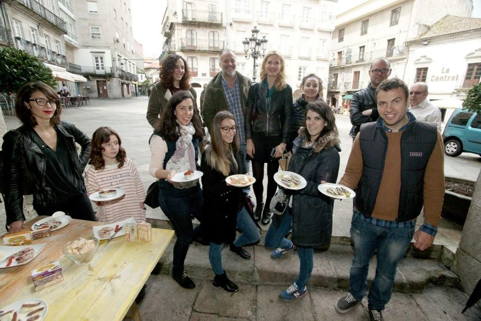 Visita guiada por el Casco Vello, que incluye degustación de productos clásicos de la Ría.