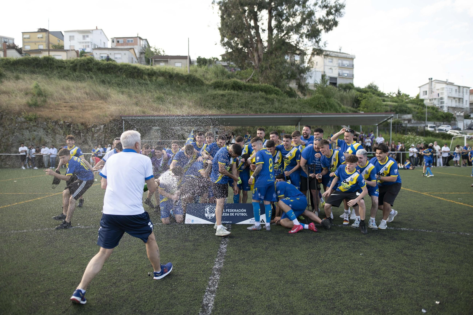 Galería | El ascenso a Primera Futgal del Rayo 21, en imágenes