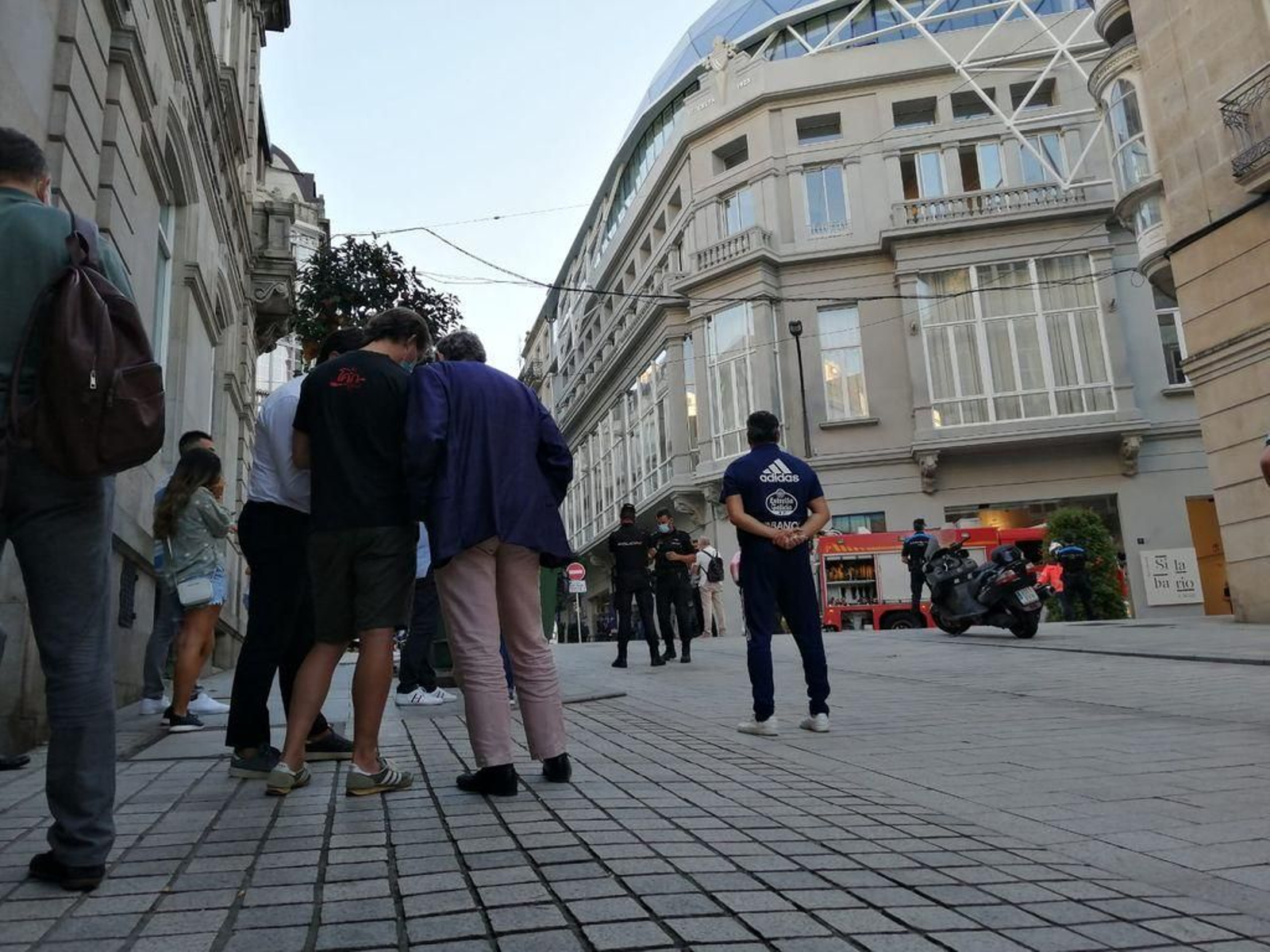 Un incendio se desata en la sede del Celta // Vicente Alonso