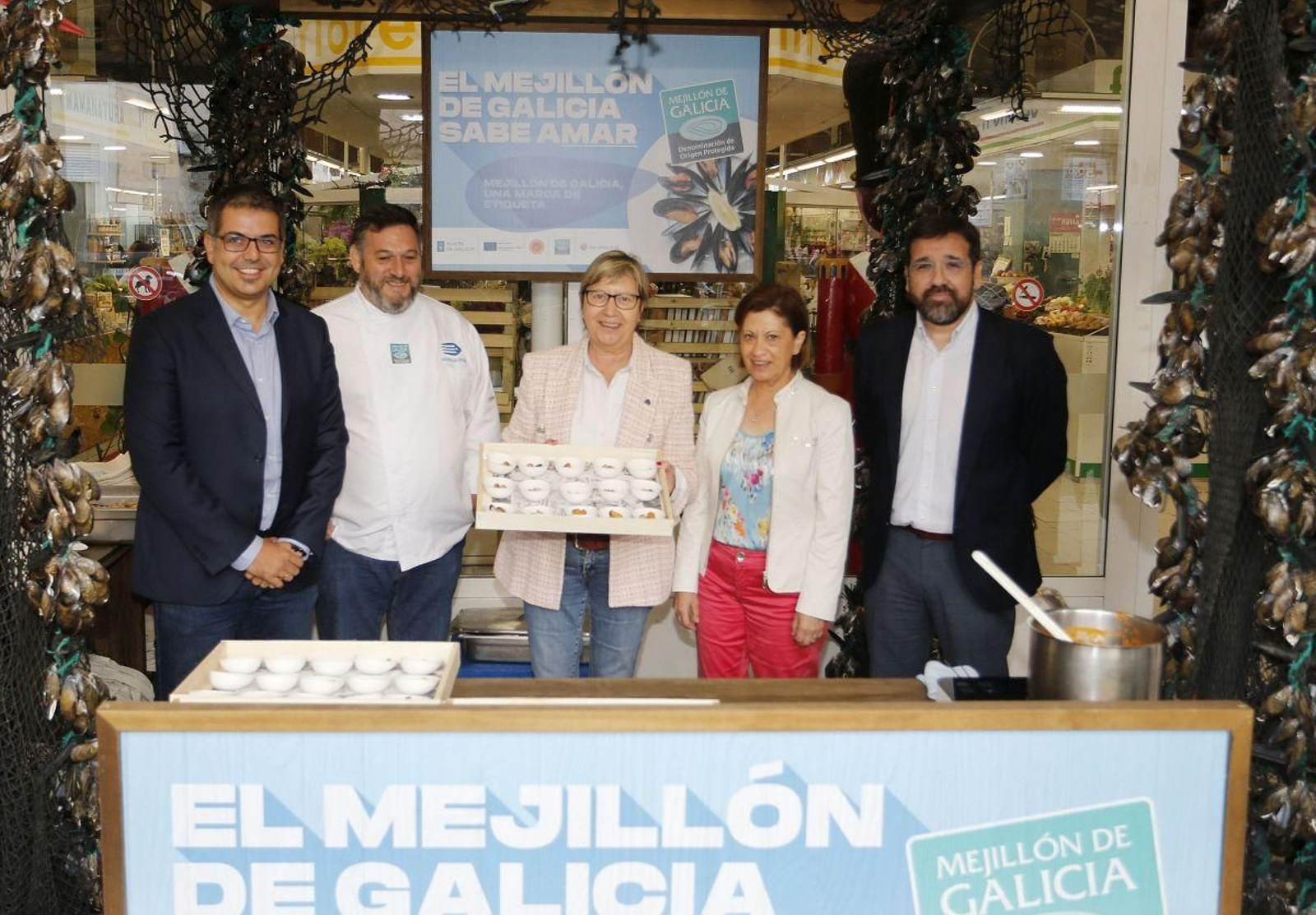 Rosa Quintana y la teniente alcalde, Elena Espinosa, entre otros.