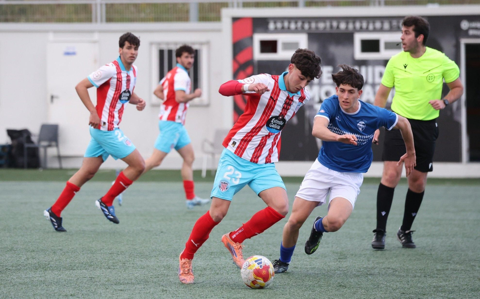 El Gran Peña se defendió en la primera parte y atacó en la segunda.