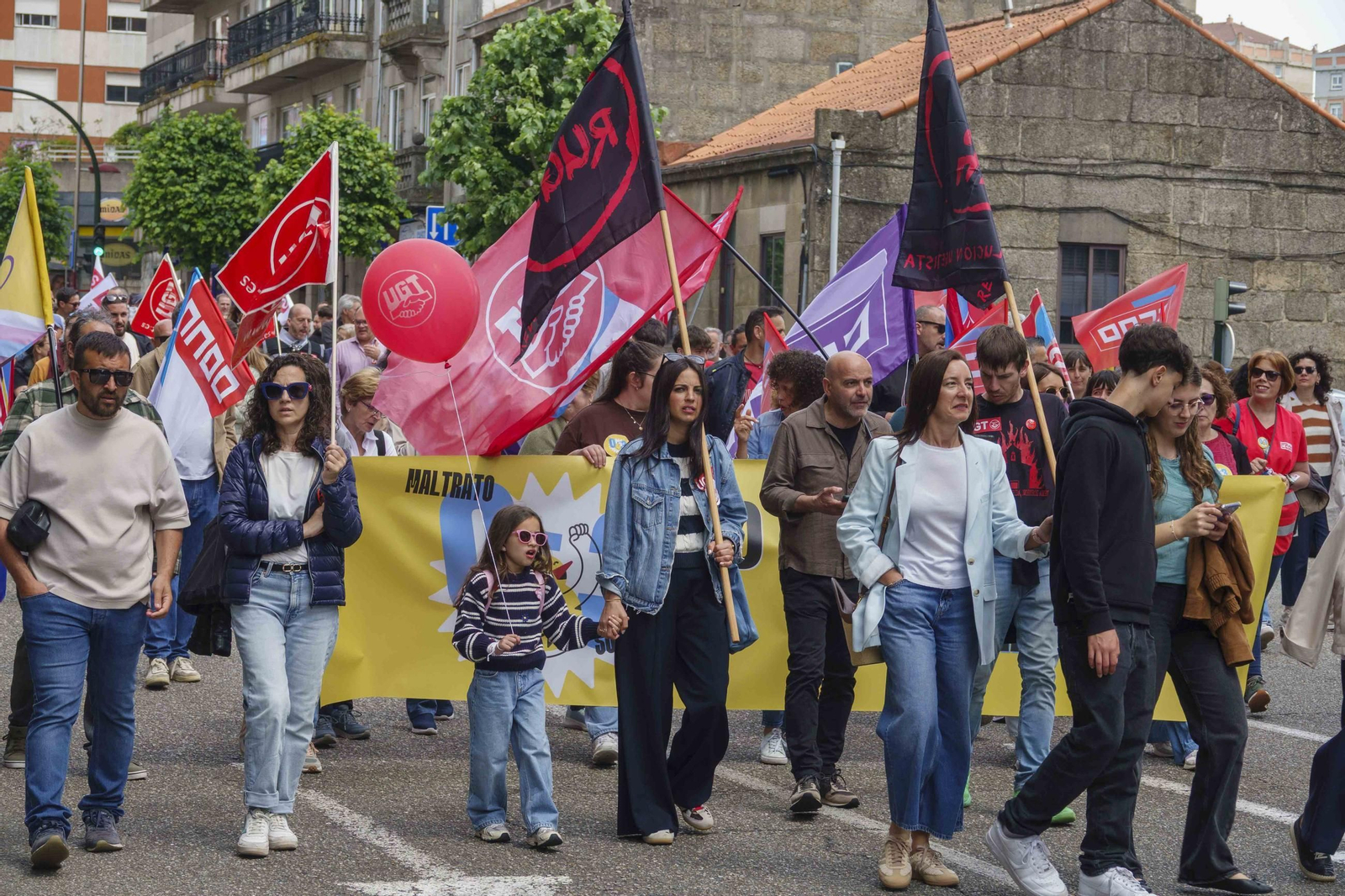 Galería | Jornada de reivindicaciones por el Día del Trabajador en Vigo