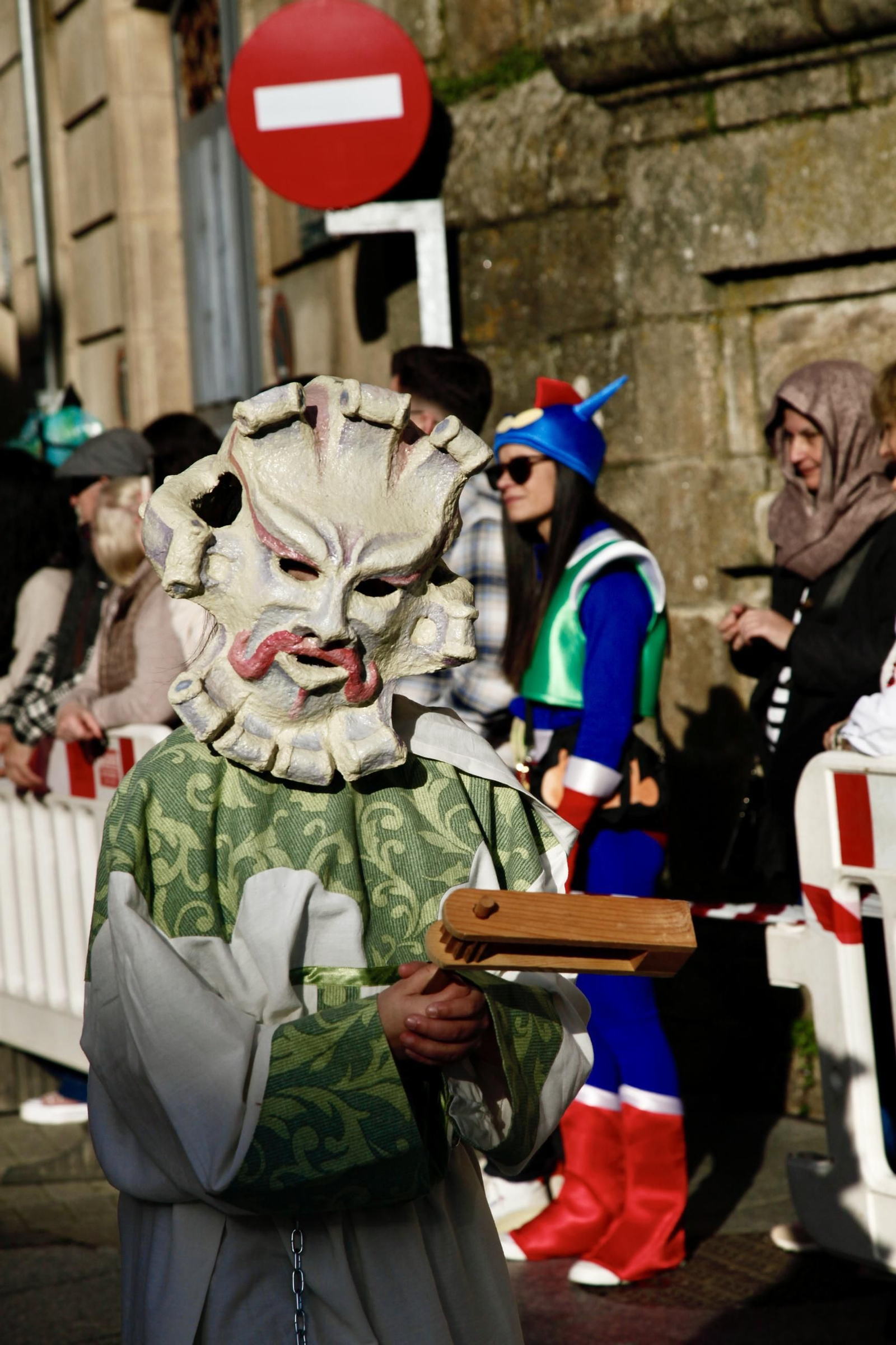 Galería | Celanova reúne 32 comparsas en su Piñata