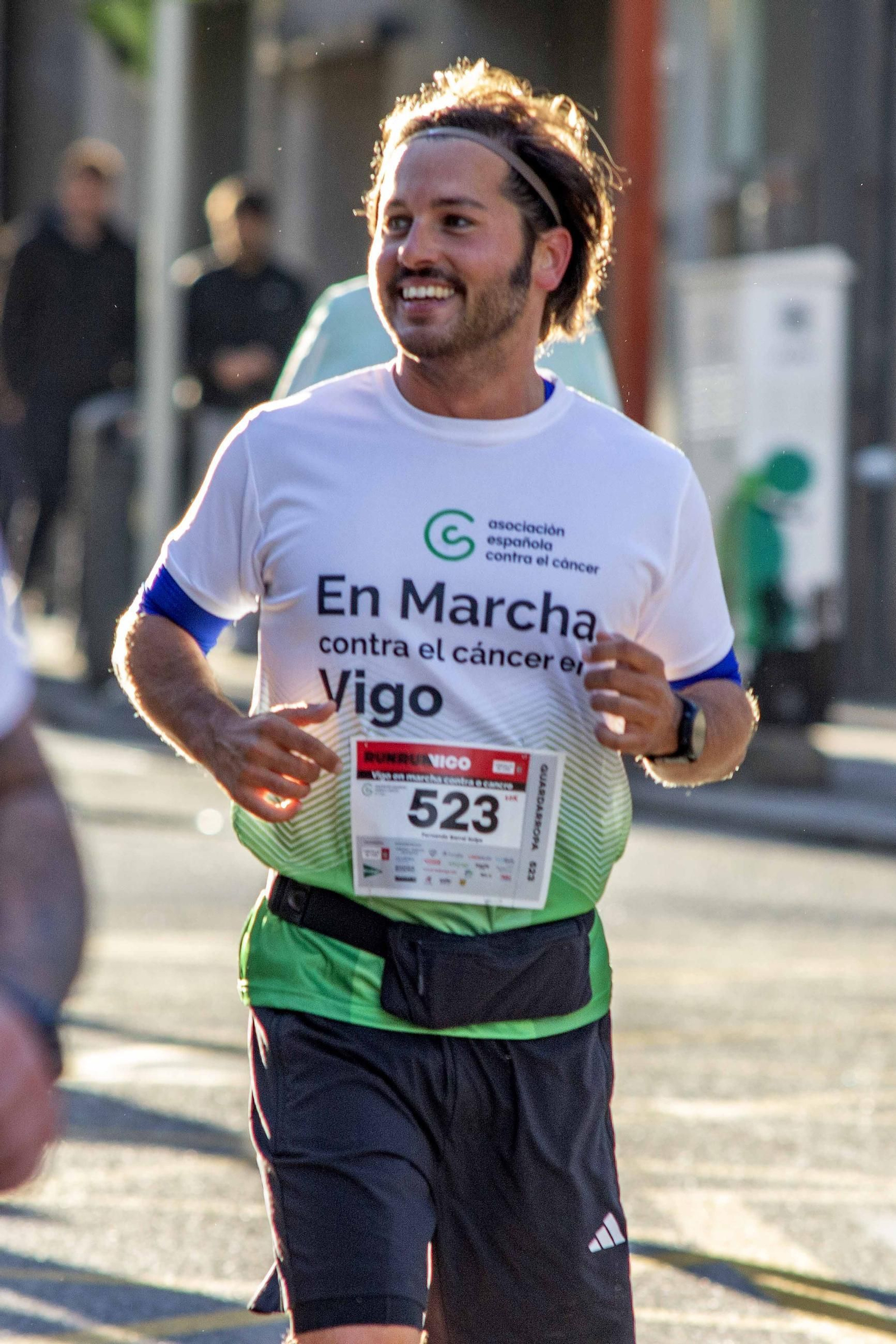Galería | La Vigo en Marcha contra o Cancro congrega a 3.000 personas en su primera edición