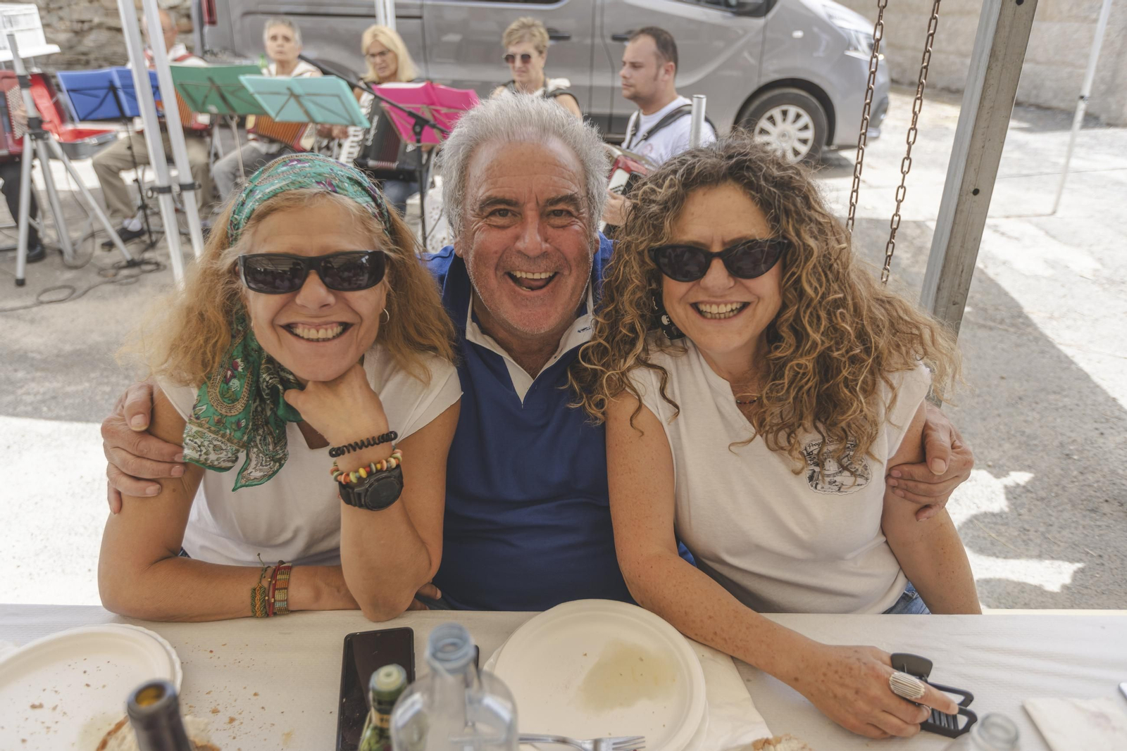 Galería | Progo se llena de vida y reencuentros con una comida entre vecinos, en fotos